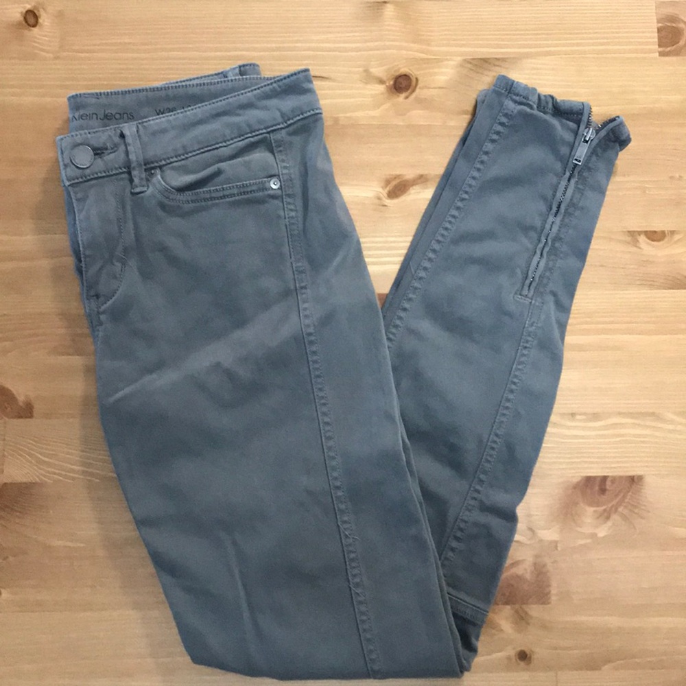 Calvin Klein Zipper Ankle Pant W26  L30